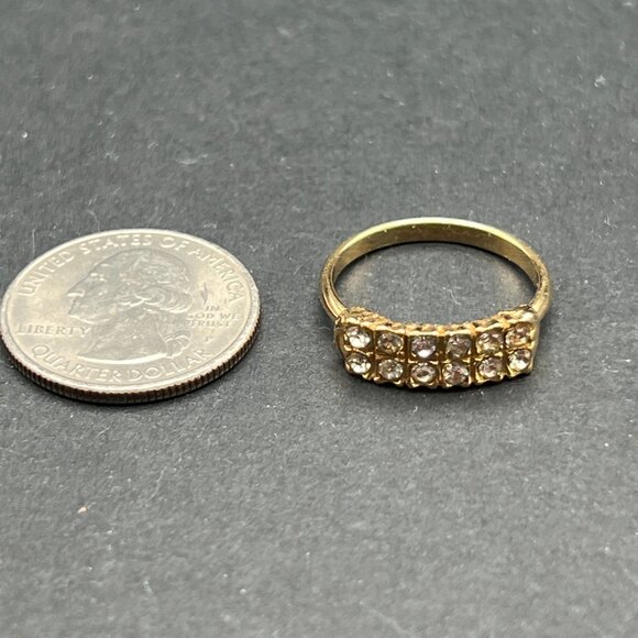 Womens Fashion Band Ring Gold Tone Two Row Clear Crystal Size 8 3/4 - Picture 5 of 8